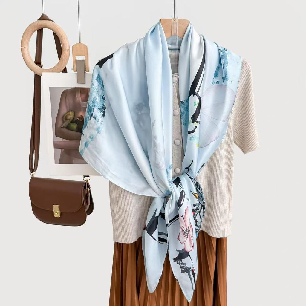 New fashion 111 mulberry silk silk scarf, women's Spring Festival gift for elders to keep warm 111 silk collection