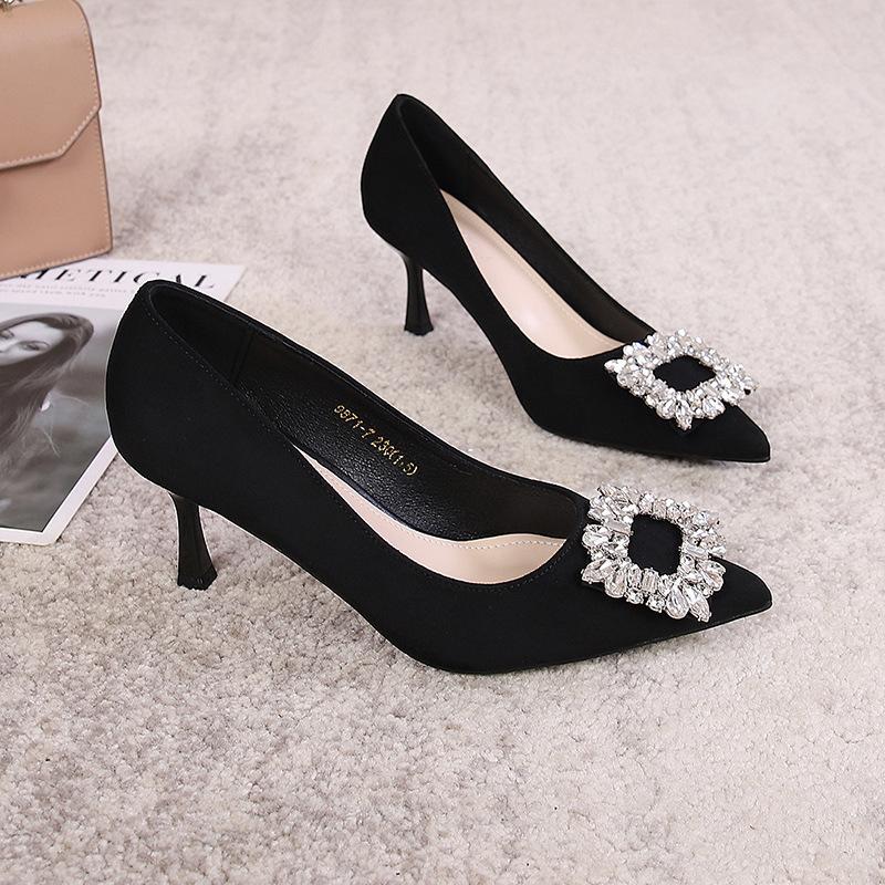 French pointed rhinestone high heels women's summer 2025 new stiletto large size small size black professional single shoes women