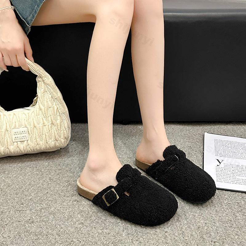Fashion Fashion Retro Casual Thick Sole Warm Cotton Half Slippers for Women 2025 Winter New Comfortable Slip On Buckle Design Drag Shoes