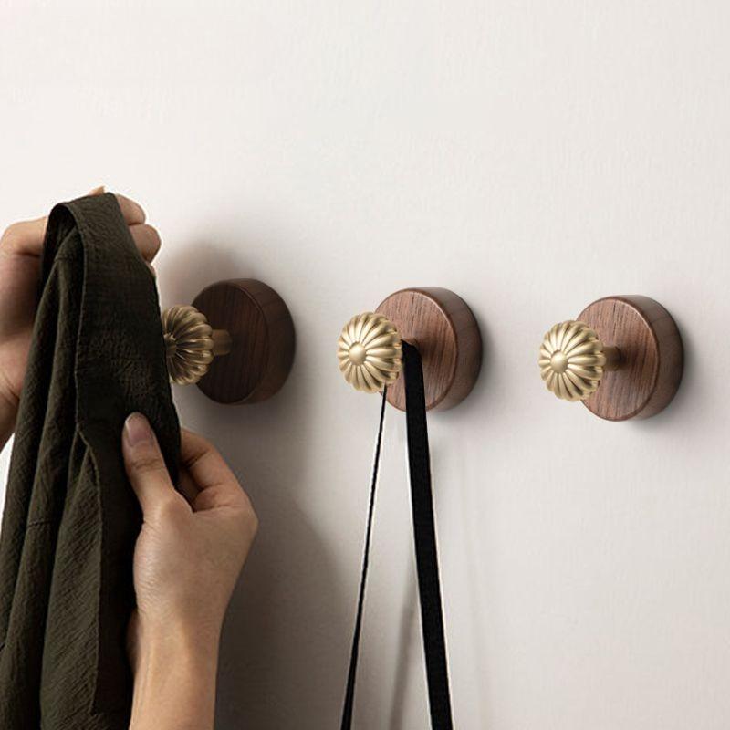 Gancho para Abrigos de Madera de Nogal y Metal para Colgar en la Pared Decoración de Sala de Estar Moderno Gancho para Abrigos en la Parte Trasera de la Puerta Decoración de Pared de Fondo
