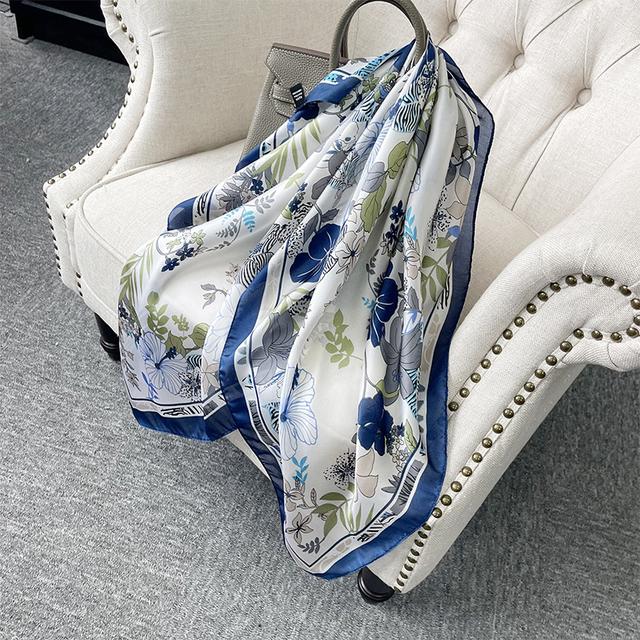 90cm *90cm Design Scarf Lady Shawl Printed Silk Felt Headscarf Scarf Lady Headscarf Square Scarf Lady Wrap Scarf 2021