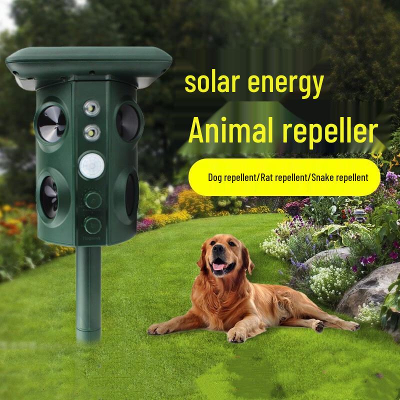 

ZhuiTuBao Outdoor Solar Ultrasonic Animal Repeller