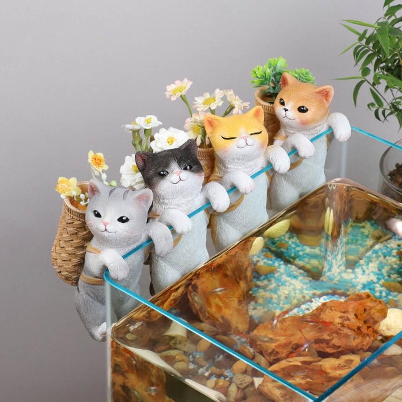 Мультяшные кошки с корзиной из смолы — фото 3