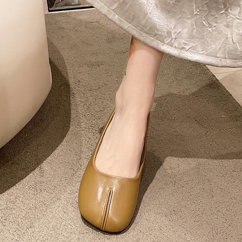 Soft leather soft-soled single shoes women's flat-soled 2025 new Korean version of versatile fashion casual one-pedal lazy Doudou shoes