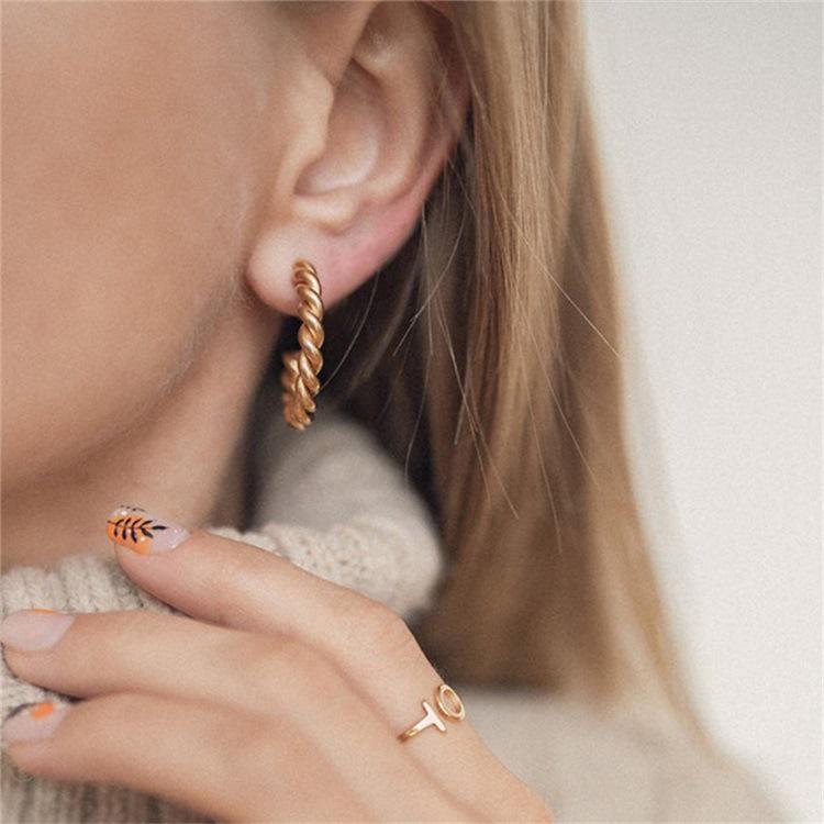 

St. Delan Twisted C-Shaped Gold-Plated Stainless Steel Hoop Earrings for Women Steel