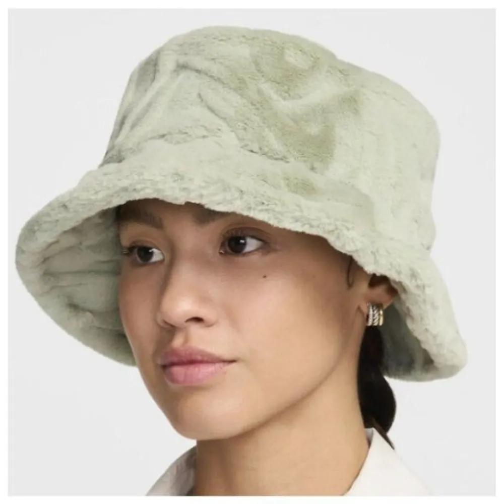Hat HQS HF7194-370 Apex Faux Fur Bucket Hat Green series