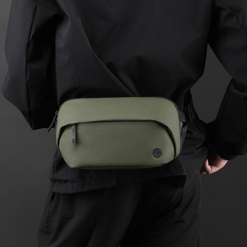 Portable Men's Designer Bag Waterproof Chest Bag Multi-functional Travel Shoulder Bag Outdoor Sports Waist Pack Sling