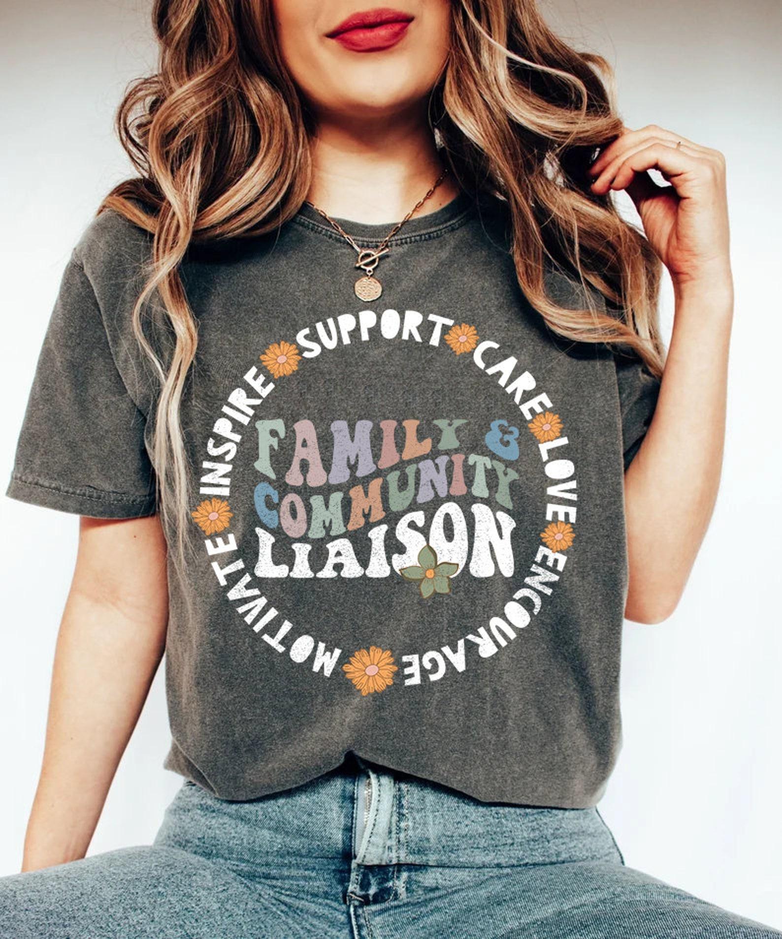 Family & Community Liaison Appreciation Week Shirt Back to School T-Shirt 4XL