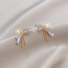 "Silver Needle Pearl & Zircon Bow Earrings: Niche Design, Stylish & Versatile, Light Luxury High-End Accessory"