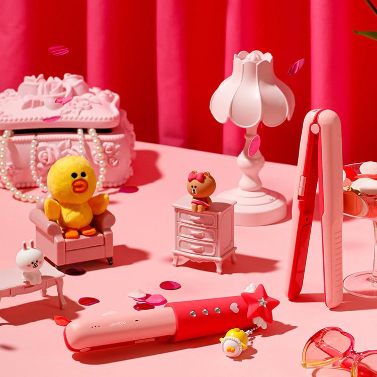 LINE FRIENDS Sally Cordless Mini Curling Iron