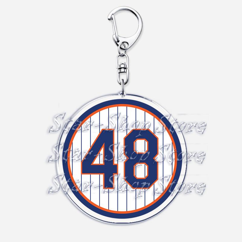 Popular Baseball Jersey Player Number Keychains for Accessories Bag New York Sports Keyrings Jewelry Friends Fans Gifts