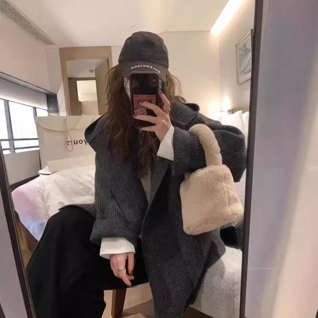 V-neck Loose Large Size Sweater Jacket Women's Retro Simple Style Pocket Silhouette Hooded Jacket Women's Autumn Versatile