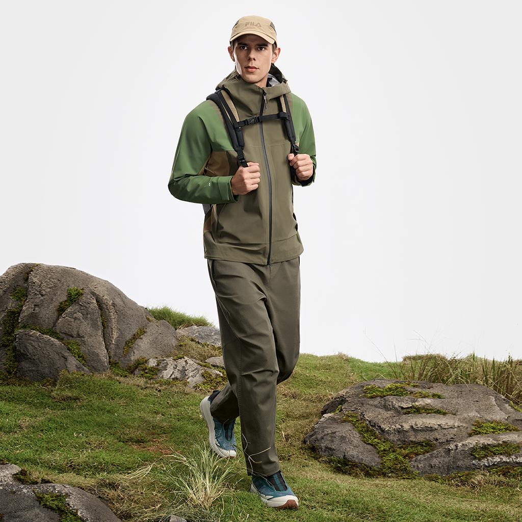 FILA Explore Minimalist Classic Retro Sports Hard Shell Casual Outdoor Comfortable Hooded Jacket Men jackets A11M617718F-DG