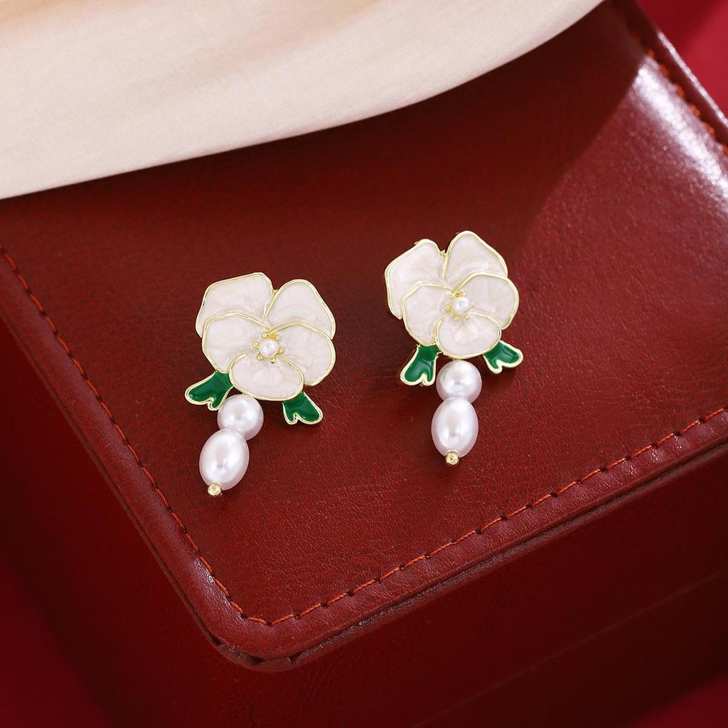 Silbernadel Retro Kamelie Perlenohrringe: Französischer Waldstil, Leichter Luxus, High-End-Mode für Frauen