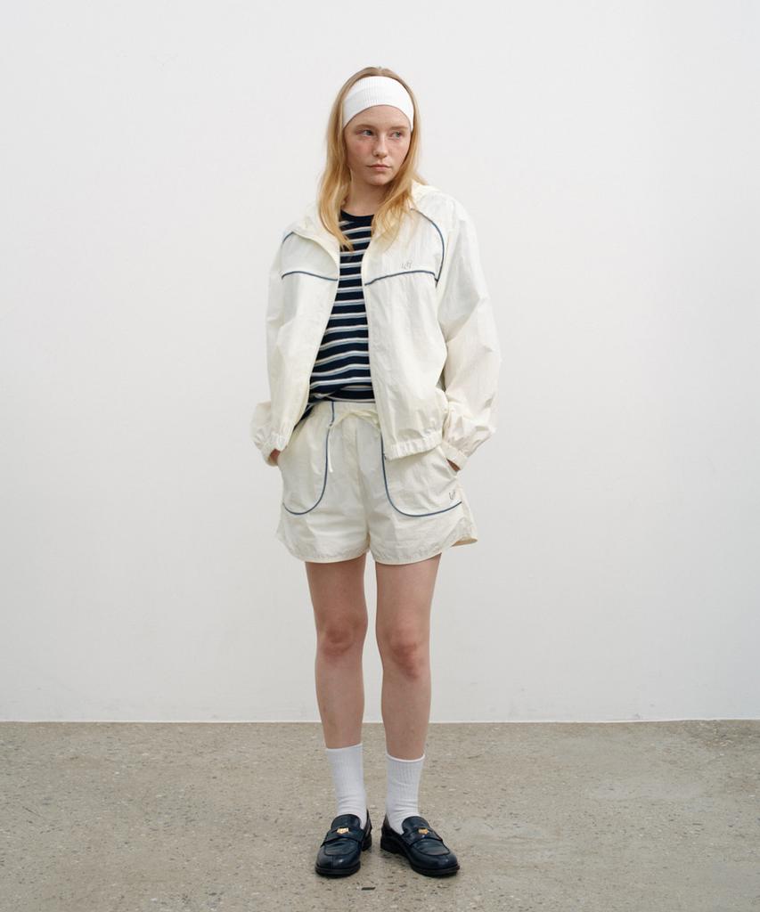 Yulago Sporty Wind Breaker Shorts