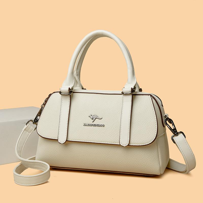 A Retro and Fashionable Single-shoulder Crossbody Handbag A High-end Women's Bag