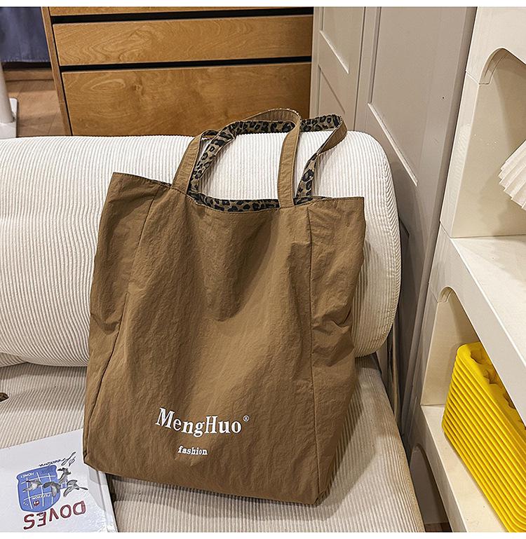 Стильная сумка-тоут с камуфляжным леопардовым принтом - Женская легкая сумка кроссбоди большой вместимости Single Bag