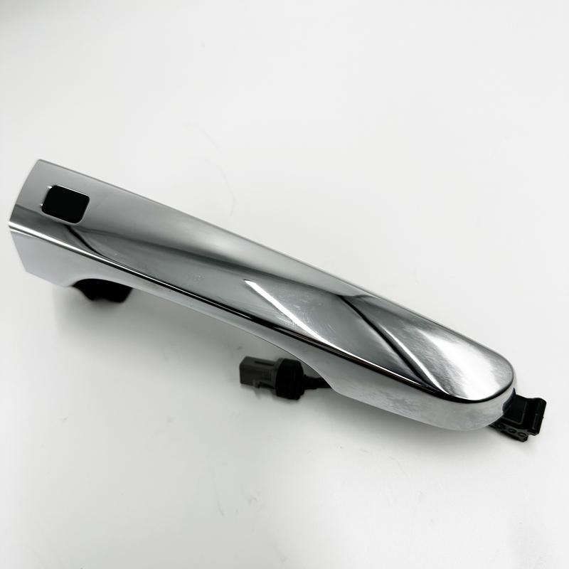 Front Exterior Outside Door Handle Chrome Keyless entry with button for hyundai CRETA 2015 2016 2017 2018 82661M0700