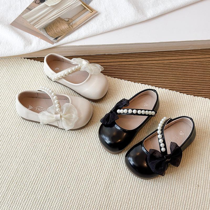 Mädchen Ballerinas mit Schleife und Perlen - Frühling/Herbst 2026, Weiche Ledersohle, Ideal für Auftritte & Tanz