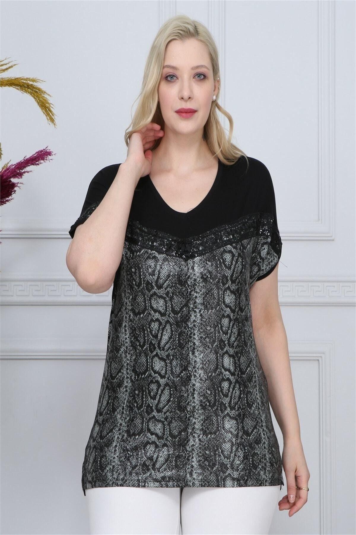 

Женская блузка большого размера. Блузка с рисунком питона. 2XL