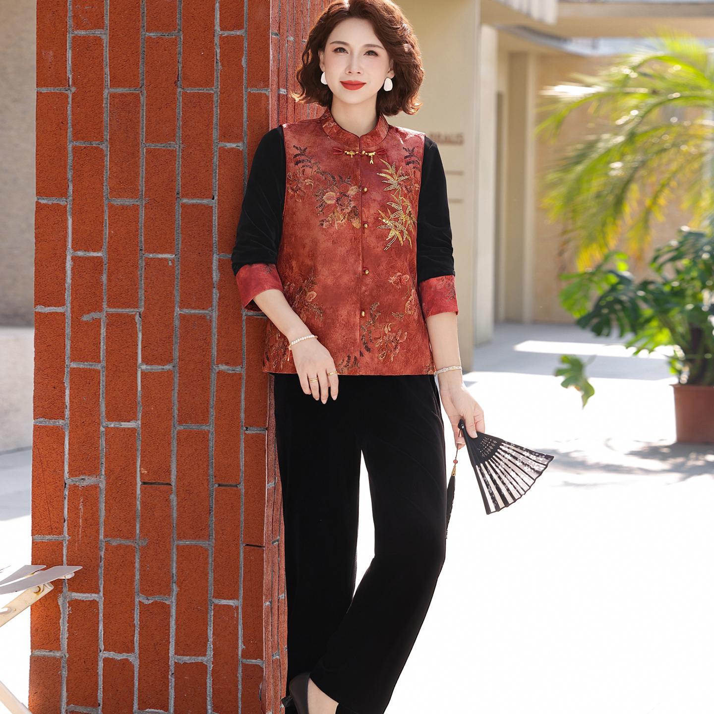 

Elegant Gold Velvet Spring/Autumn Suit for Middle-Aged and Elderly Women 4XL (Recommended 67.5-75kg)