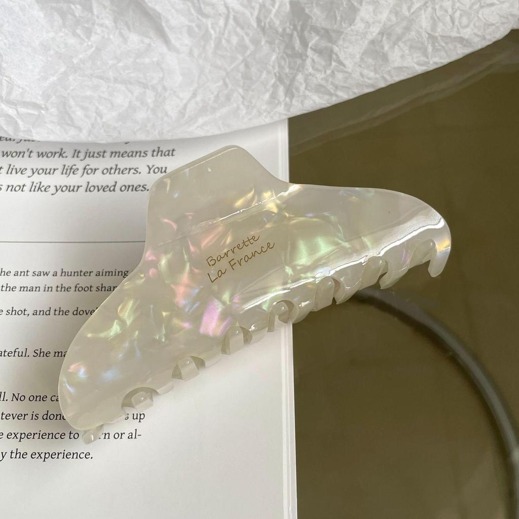 Elegant Autumn Retro Korean Acetate Hair Clip for Women - High-Grade Shark Clip for Bun