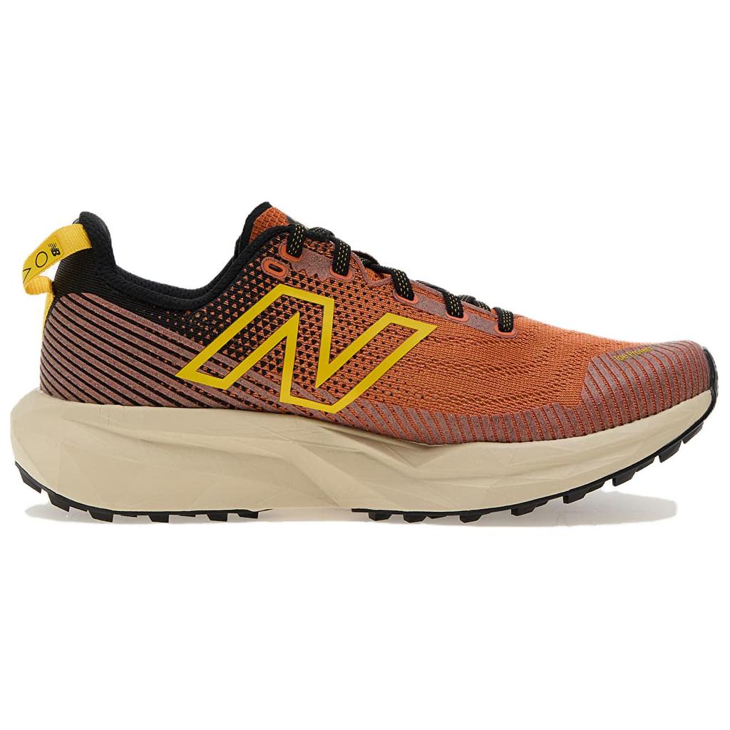 new New Balance Low Top Trail Running Shoes Men's Ginger Yellow