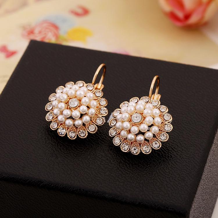 Fashion Women Pearl Water Drop Dangle Earrings Charm Statement Ear Studs ZB