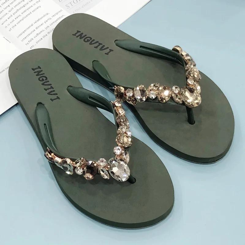 Fashion 2025 Comfortable and Fashionable All-match Beach Shoes Non-slip Soft Bottom Casual Flip-flops Rhinestone Chain Flat Slippers