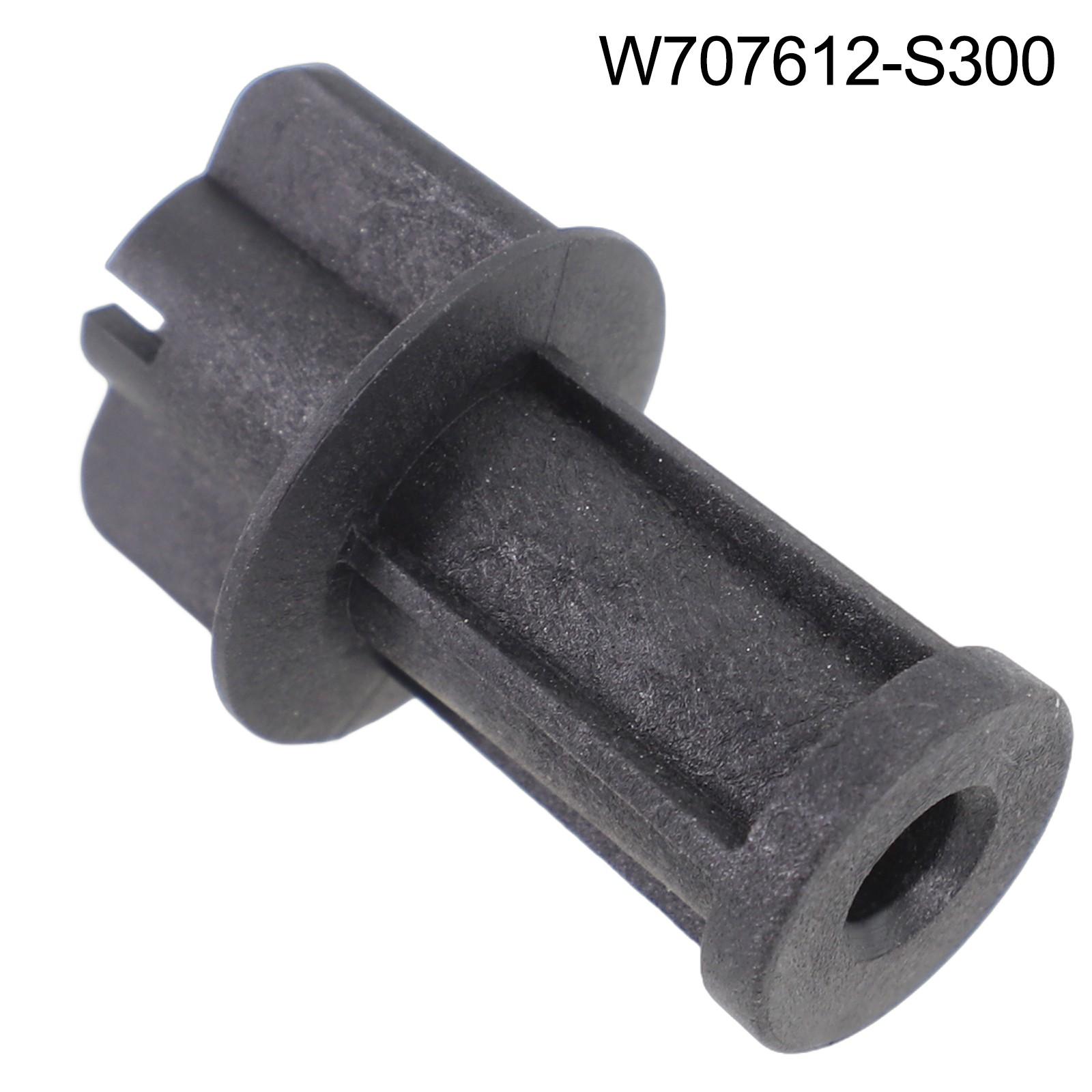 

ABS Black Rear Outer Lamp Nut Car Accessories For Ford For Fiesta 2011-2019