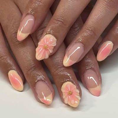 Blush Gradient 3D Floral Fake Nails - Trendy European and American French Yellow Nail Art
