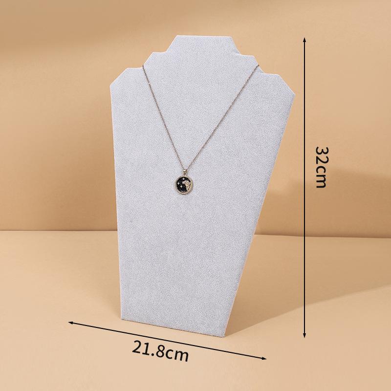 

Креативная и простая двухзначная фланелевая демонстрационная доска для ожерелий, цепочка для ожерелий, вешалка для ювелирных изделий, полка для демонстрации ожерелий серый