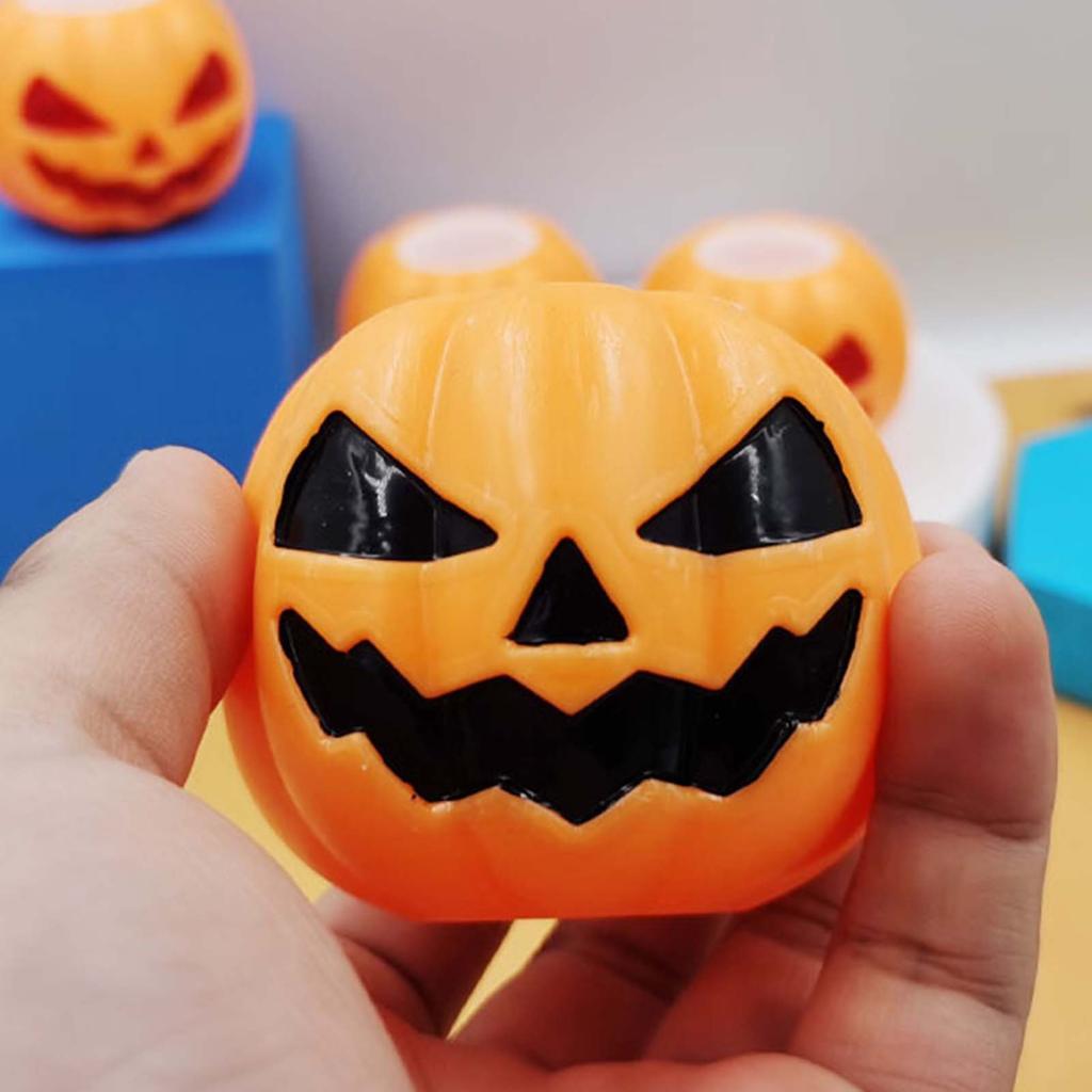 Halloween Pumpkin Decompression Toy Stress Reduction Creative Squeeze Pumpkin Toy for Halloween Goody Bags Party Favors