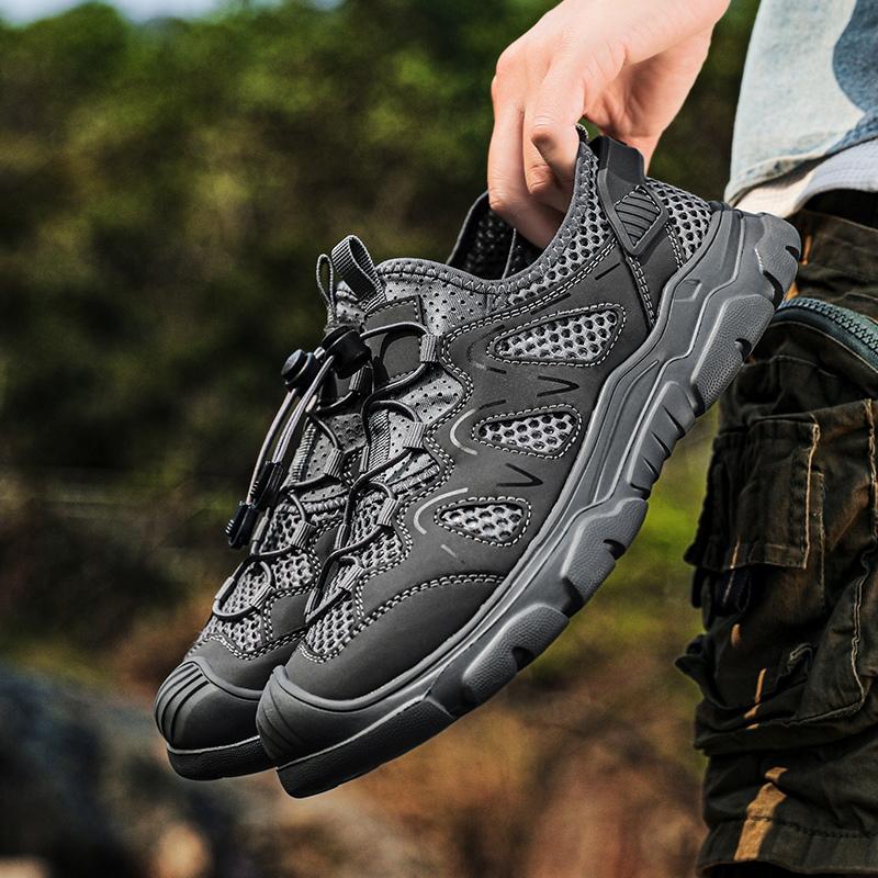 Summer Outdoor Walking Sneakers Anti-collision Toe Men Sandals 2025 New Casual Mesh Shoes for Male Classic Travel Hiking Shoes