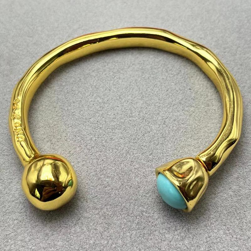 2024 UNOde50 Women s Trendy European  American Fashion Bracelet - Romantic Jewelry Gift