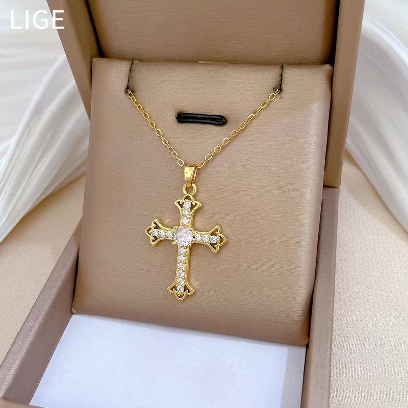 Cross Full Diamond Light Luxury Temperament Gorgeous Full Diamond Necklace Women'S Versatile Collarbone Chain Titanium Steel Chain