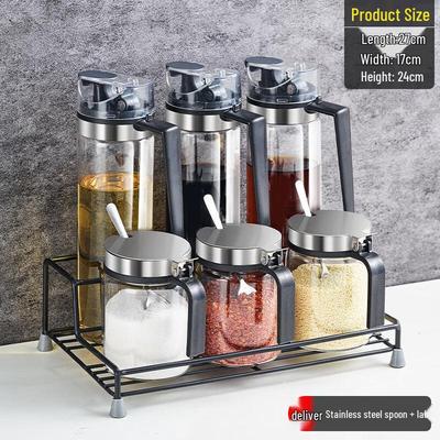 Pomůcky pro práci s bylinkami a kořením