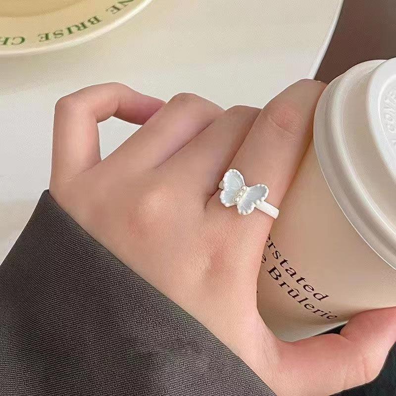 

Небесно-голубое модное кольцо с бабочкой, женское легкое роскошное кольцо