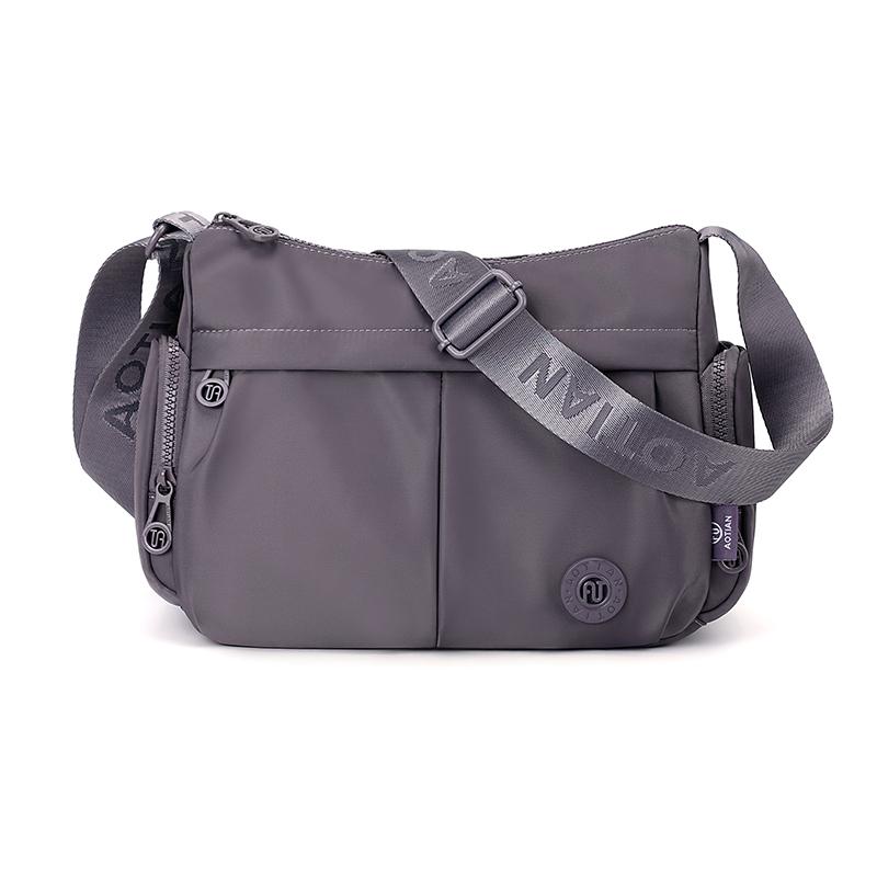 Borsa a Spalla Singola Grande Capacità Leggera Casual da Donna in Nylon Impermeabile Zaino da Pendolare Borsa a Tracolla