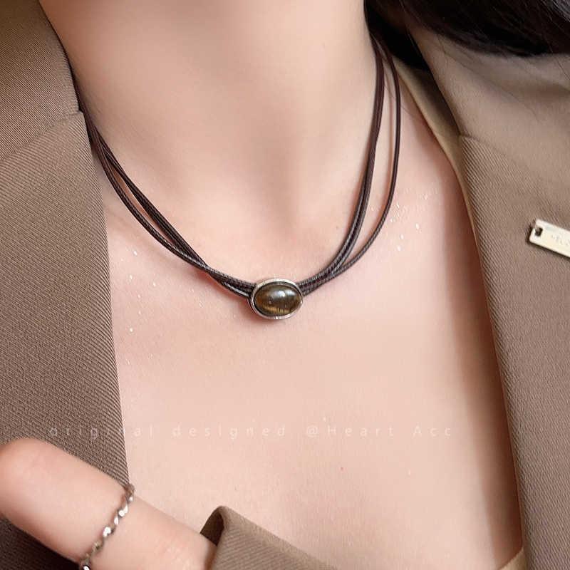 Vintage Leather Tiger's Eye Necklace - Women's Chinese Style Layered Necklace, Versatile Elegant Choker