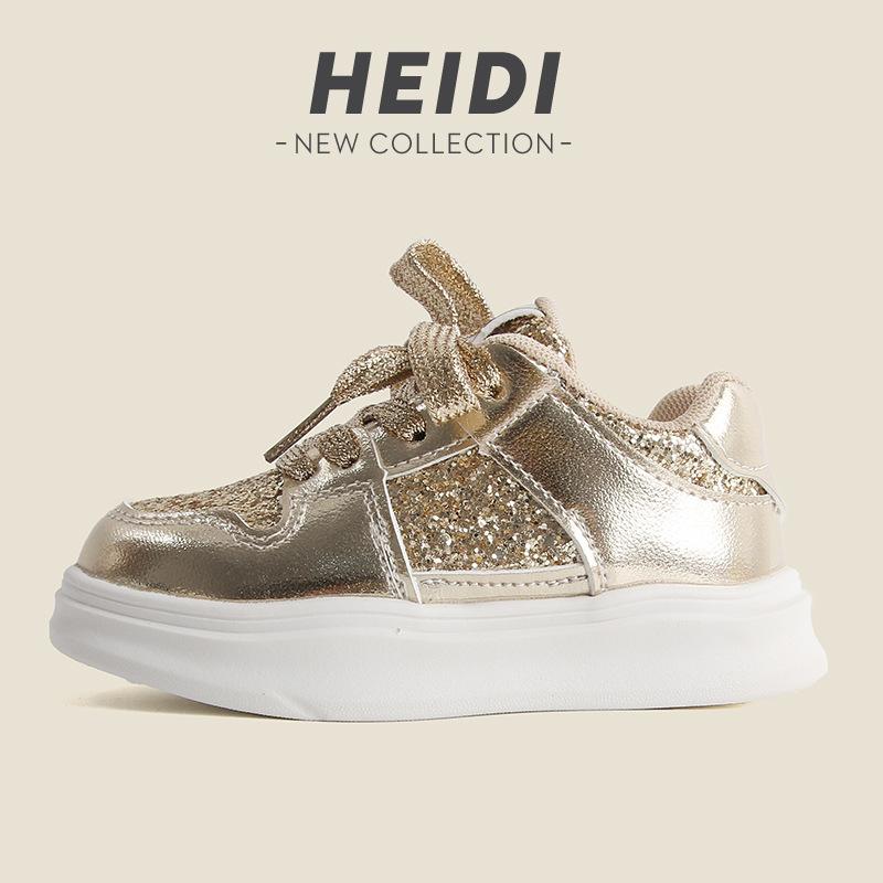 Dziecięce buty sportowe 2025 wiosna i jesień nowe buty casual dla dziewcząt cekinowy trend buty deskorolkowe dla chłopców miękka podeszwa buty dla niemowląt pojedyncze