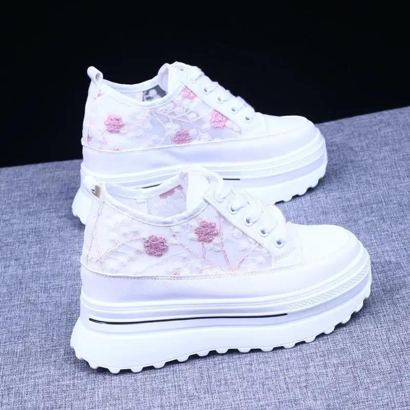 Fashion Women's Vulcanize Shoes Autumn White Chunky Sneakers for Woman 8cm Hidden Heel Shoes 2024 High Heels Female Platform Sneakers