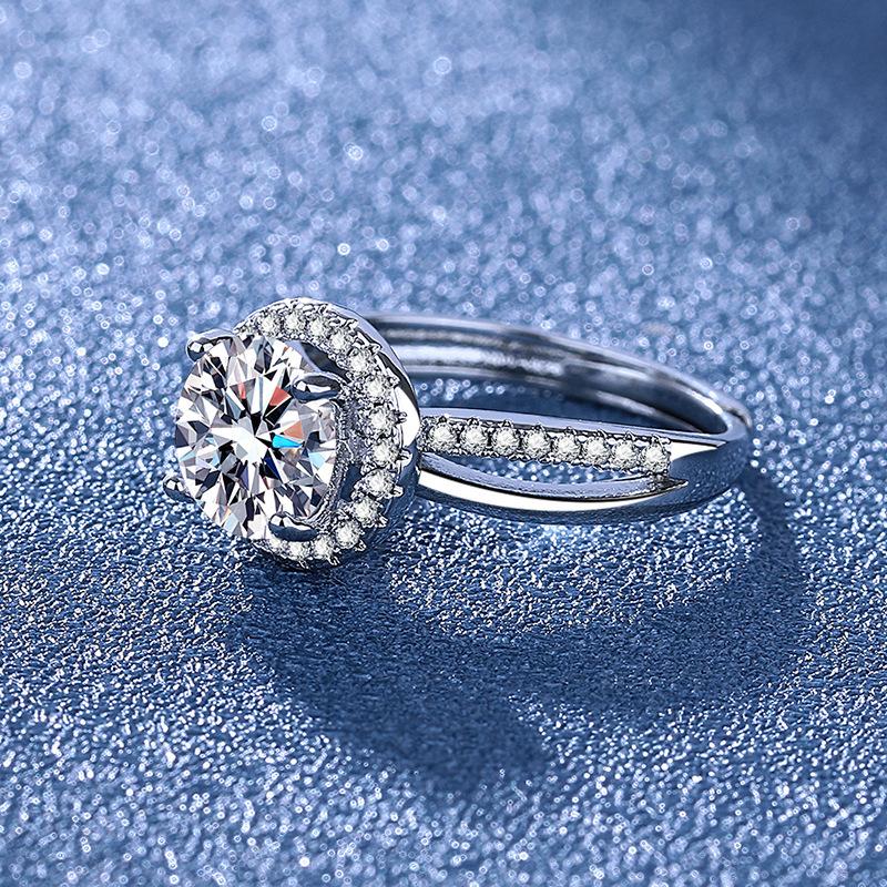 Fashionable Simulated Moissanite Ring for Women Versatile and Stylish Couple's Diamond Ring, Trendy Hand Accessory