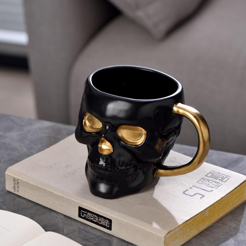 1Pc 580ML 600ML Porcelain White Black Skull Coffee Cup Beer Mug Drinkware For Juice Milk Ceramic Soup Bowls Halloween Gift