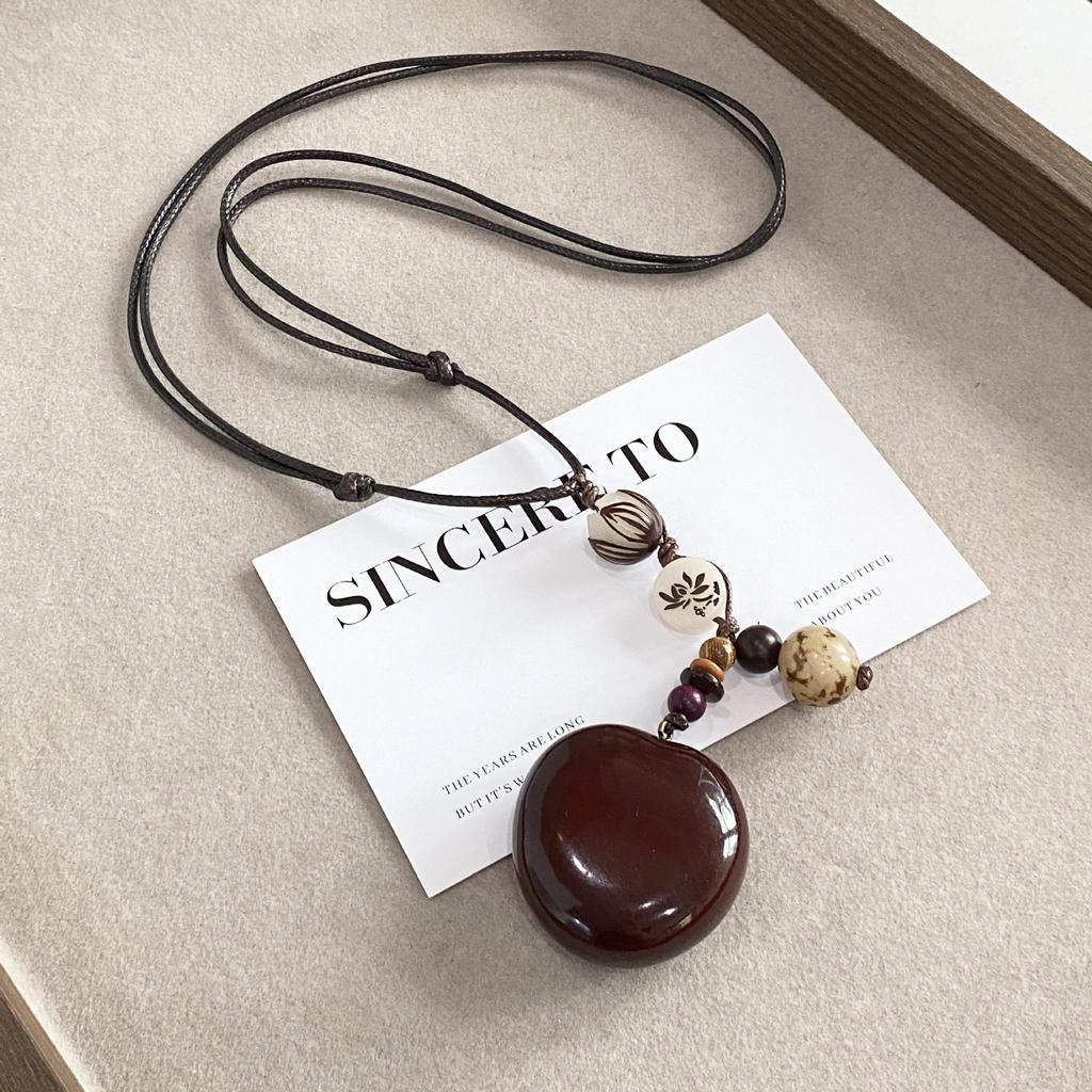 Retro Ethnic Ceramic Wood Necklace: Geometric Fruit Pendant for Women