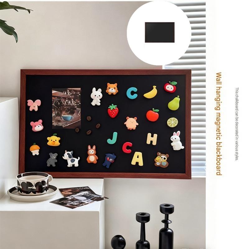 Attraktor-Board mit Holzrahmen 30x40cm Wandmontiertes Display für Kühlschrankmagnete und Urlaubsandenken im Büro oder Wohnheim