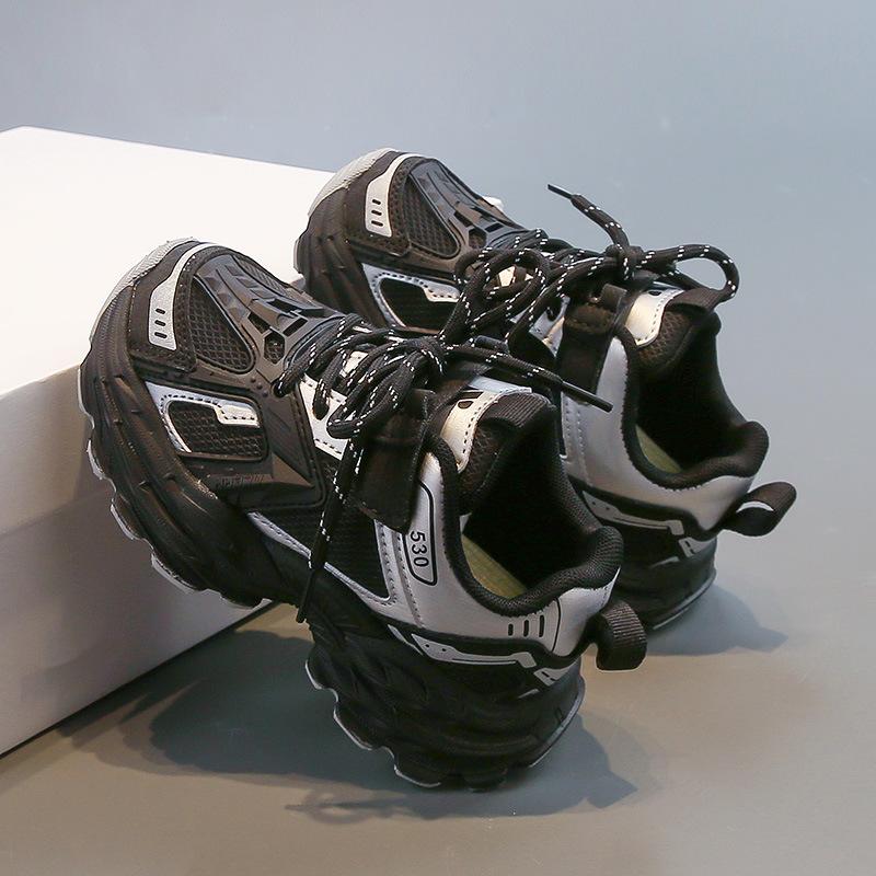 Thickness Children's Dad Shoes 2025 Autumn Explosion Baby Girl Leather Casual Shoes Fashion Versatile Boys Single Shoes