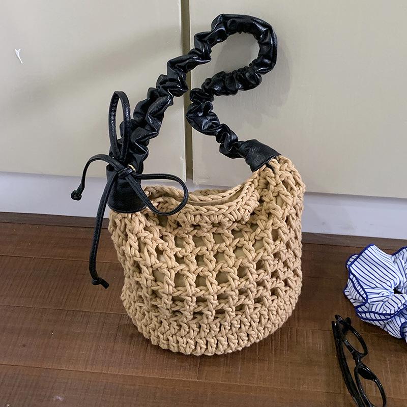 Korean Chic Woven Tote: Versatile Single Shoulder & Crossbody Beach Bag