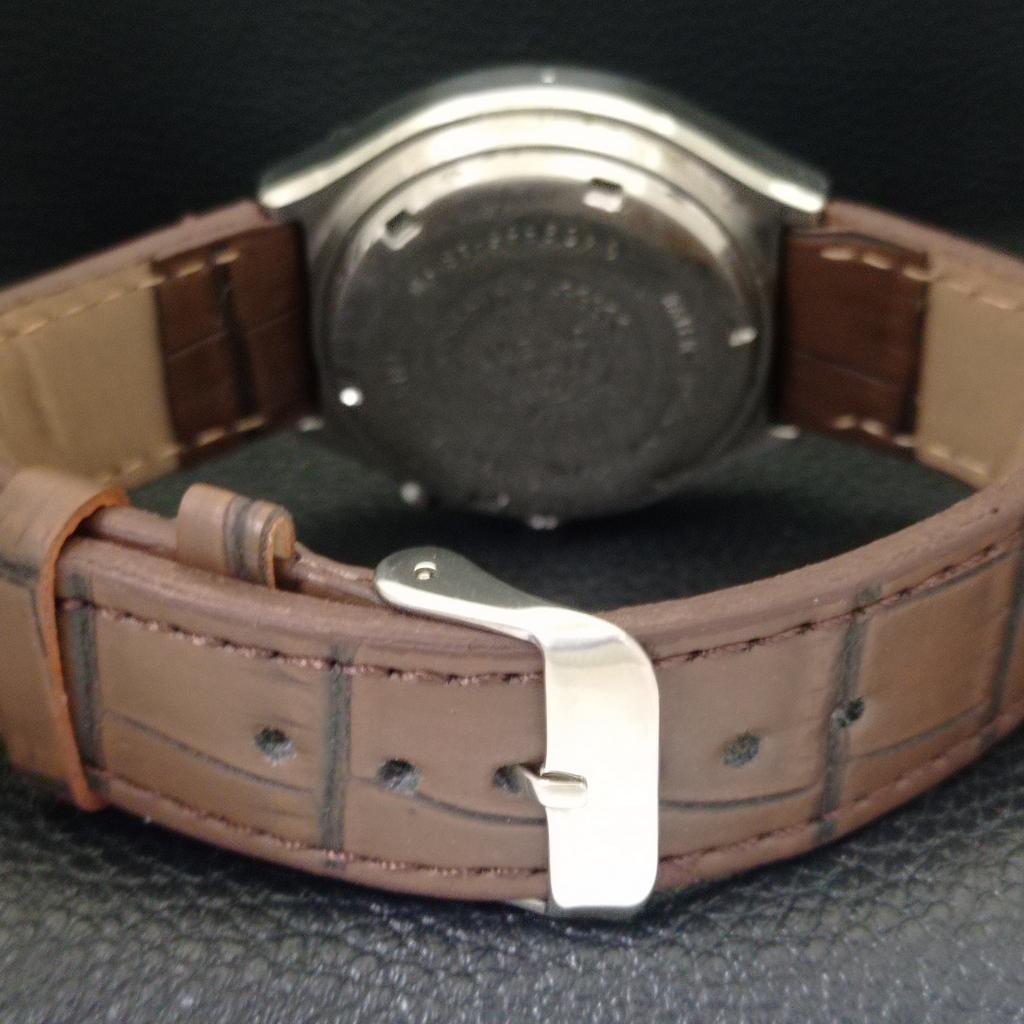 USED VINTAGE ORIENT CRYSTAL AUTOMATIC JAPAN MENS ORIGINAL DIAL WATCH a702252-5 R123-a702252