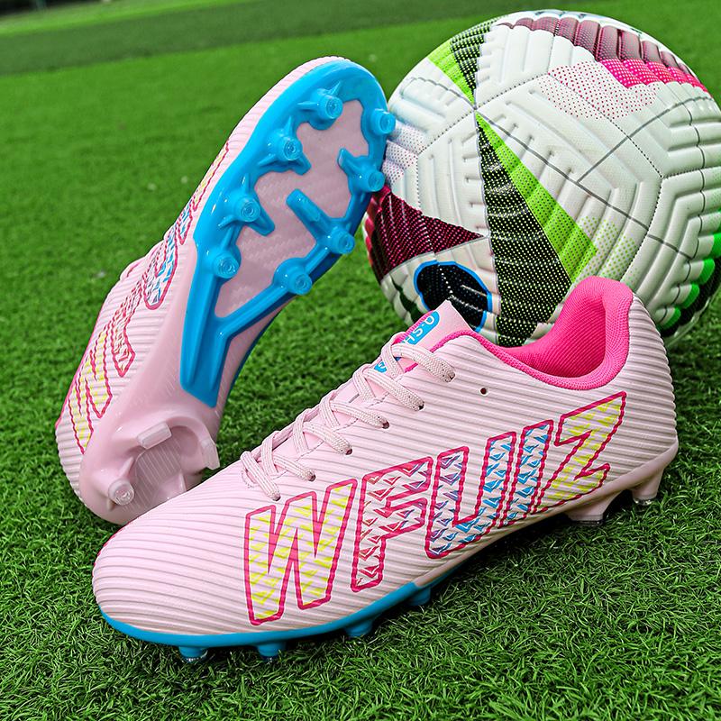 New Boy Girl Professional Soccer Shoes Ultralight Match Training Shoes Non-Slip Cleats Grass Drop Shipping Boys Football Boots
